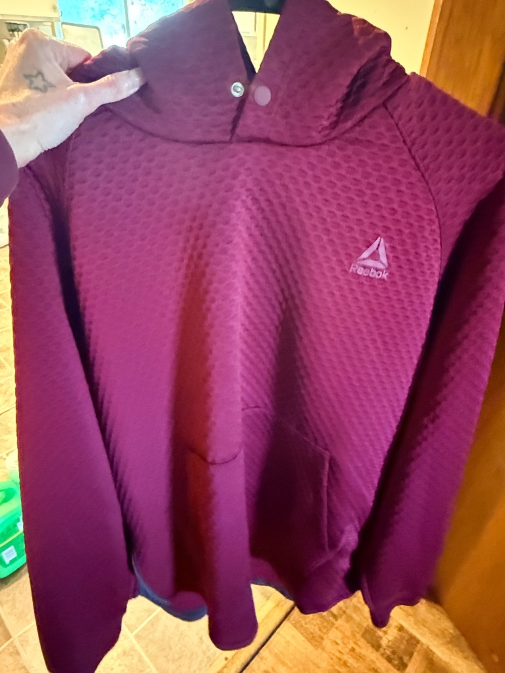 reebok maroon waffle knit textured hoodie sweatshirt 2xl